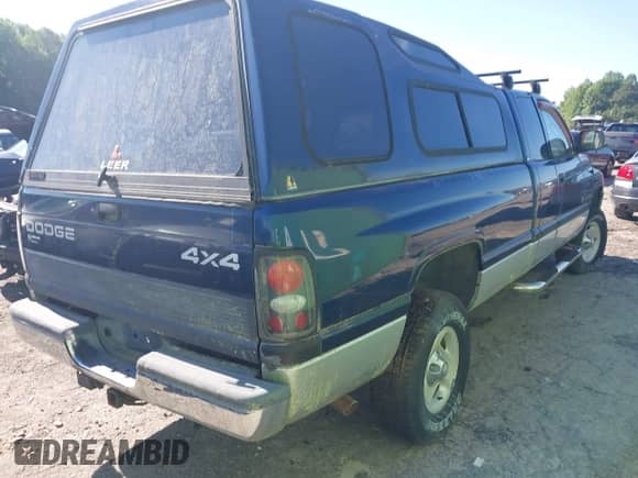 2001 Dodge 1500 с VIN 1B7HF13Y01J269068, выставлен на аукционе IAAI как лот 42310826 с пробегом 121 715 миль миль и . История ставок и продаж доступна на DreamBid. Изображение 4.