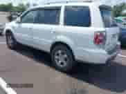 2006 Honda Pilot EX-L z VIN 5FNYF28576B002495, wystawiony jako IAAI lot #42926016 z przebiegiem 212 025 mil mil oraz . Historia ofert i sprzedaży dostępna na DreamBid. Obrazek 3.