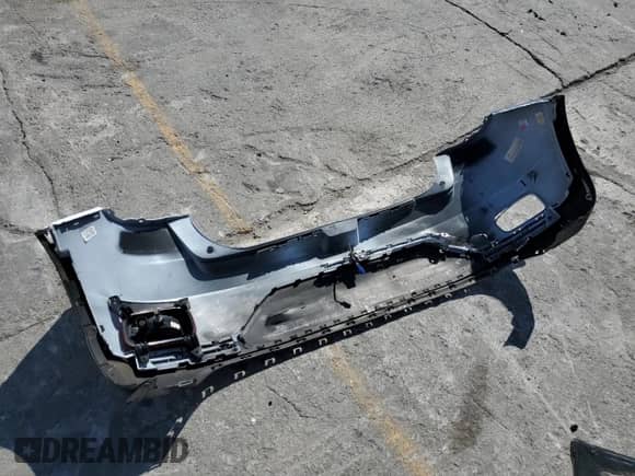 2023 Hyundai Venue SEL с VIN KMHRC8A34PU261698, выставлен на аукционе Copart как лот 84992335 с пробегом 17 154 миль миль и Списание • Salvage title. История ставок и продаж доступна на DreamBid. Изображение 13.