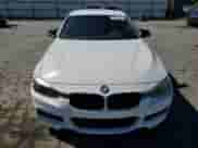 2017 BMW 3 Series 330i с VIN WBA8B9C53HK675959, выставлен на аукционе Copart как лот 67870765 с пробегом 59 172 миль миль и Списание • Salvage title. История ставок и продаж доступна на DreamBid. Изображение 5.