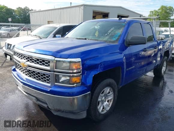 2014 Chevrolet Silverado 1500 LT with VIN 1GCRCREH8EZ163368, listed as a IAAI auction lot 42183185 with 195,149 mi miles and . Bid and sale history available at DreamBid. Image 2.