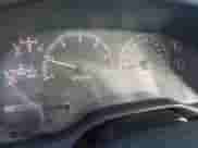 1998 Dodge 1500 z VIN 3B7HF13Y4WG227429, wystawiony jako Copart lot #72100104 z przebiegiem 242 823 mil mil oraz Czysty tytuł • Clean title. Historia ofert i sprzedaży dostępna na DreamBid. Obrazek 9.