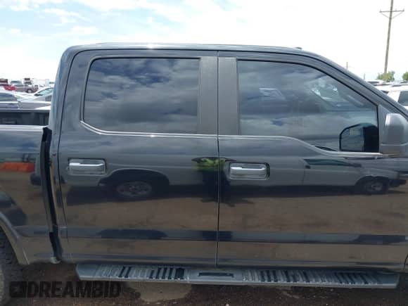 2019 Ford F-150 XLT with VIN 1FTEW1EP4KKD71122, listed as a IAAI auction lot 42580693 with 190,465 mi miles and . Bid and sale history available at DreamBid. Image 13.