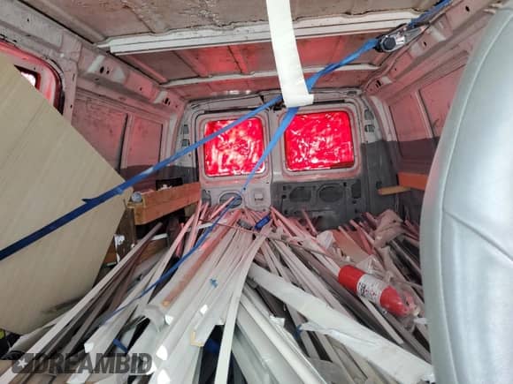 2007 Ford Econoline Cargo Commercial с VIN 1FTNE24W07DA00908, выставлен на аукционе Copart как лот 43444625 с пробегом 192 361 миль миль и Списание • Salvage title. История ставок и продаж доступна на DreamBid. Изображение 10.