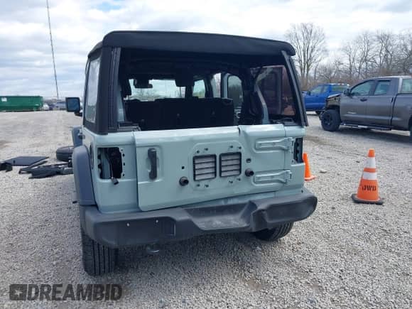 2024 Jeep Wrangler Willys с VIN 1C4PJXDG6RW331770, выставлен на аукционе IAAI как лот 41879849 с пробегом 6 100 миль миль и . История ставок и продаж доступна на DreamBid. Изображение 6.