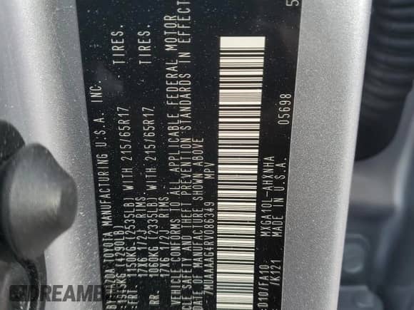 2024 Toyota Corolla Cross L with VIN 7MUAAAAG4RV086349, listed as a Copart auction lot 81036175 with 1,794 mi miles and Salvage title. Bid and sale history available at DreamBid. Image 13.