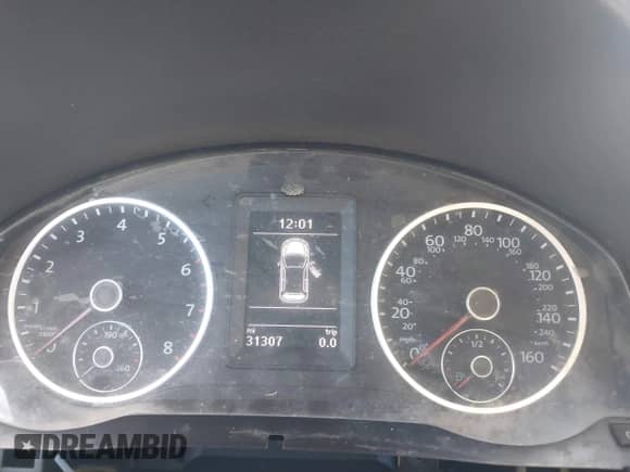 2017 Volkswagen Tiguan S с VIN WVGAV7AX2HK000068, выставлен на аукционе IAAI как лот 42626037 с пробегом 31 307 миль миль и . История ставок и продаж доступна на DreamBid. Изображение 7.