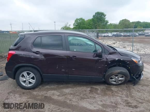 2021 Chevrolet Trax LS с VIN KL7CJKSB5MB332060, выставлен на аукционе IAAI как лот 42368762 с пробегом 32 080 миль миль и . История ставок и продаж доступна на DreamBid. Изображение 13.