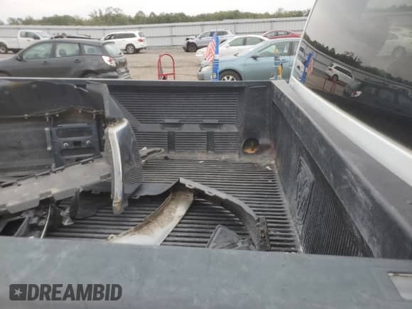 2018 Ram 1500 Tradesman with VIN 3C6JR6DGXJG244117, listed as a Copart auction lot 81592015 with 120,985 mi miles and Salvage title. Bid and sale history available at DreamBid. Image 10.