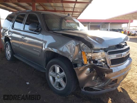 2007 Chevrolet Tahoe LT с VIN 1GNFK13057J393818, выставлен на аукционе IAAI как лот 42317250 с пробегом 151 387 миль миль и . История ставок и продаж доступна на DreamBid. Изображение 1.