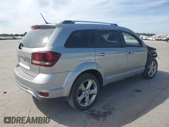 2017 Dodge Journey Crossroad with VIN 3C4PDCGG7HT585276, listed as a Copart auction lot 70365475 with 76,715 mi miles and Salvage title. Bid and sale history available at DreamBid. Image 3.