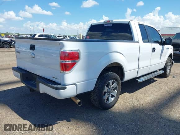 2014 Ford F-150 XL with VIN 1FTFX1CF3EKE68957, listed as a IAAI auction lot 43022086 with 66,205 mi miles and . Bid and sale history available at DreamBid. Image 4.