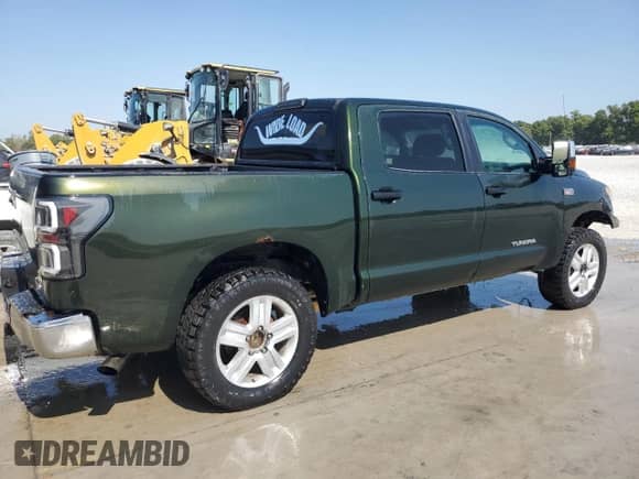 2010 Toyota Tundra с VIN 5TFDY5F14AX112655, выставлен на аукционе Copart как лот 71656195 с пробегом 231 275 миль миль и Списание • Salvage title. История ставок и продаж доступна на DreamBid. Изображение 3.