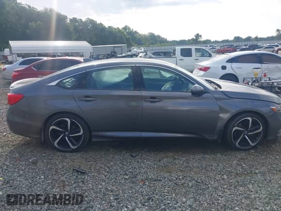 2020 Honda Accord Sport with VIN 1HGCV1F37LA140570, listed as a IAAI auction lot 43097260 with 177,000 mi miles and . Bid and sale history available at DreamBid. Image 13.