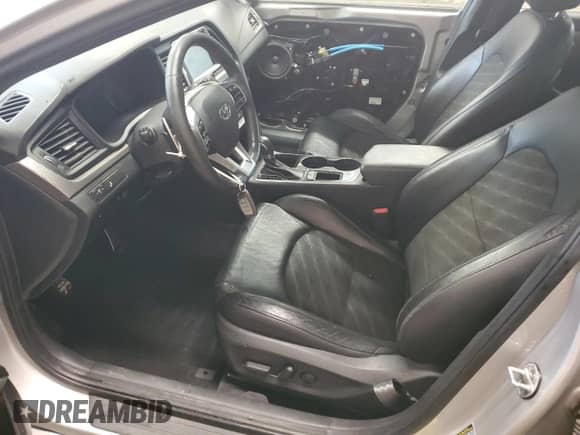 2019 Hyundai Sonata SEL with VIN 5NPE34AF5KH821527, listed as a Copart auction lot 70746465 with 102,227 mi miles and Salvage title. Bid and sale history available at DreamBid. Image 7.