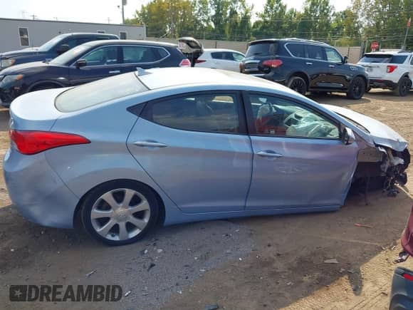 2012 Hyundai Elantra Limited с VIN KMHDH4AE7CU314040, выставлен на аукционе IAAI как лот 43259650 с пробегом 145 930 миль миль и . История ставок и продаж доступна на DreamBid. Изображение 14.