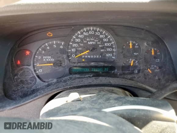 2006 Chevrolet Silverado 1500 LT3 with VIN 2GCEC13T661102537, listed as a Copart auction lot 68171775 with 211,101 mi miles and Clean title. Bid and sale history available at DreamBid. Image 9.