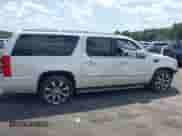 2013 Cadillac Escalade ESV Luxury с VIN 1GYS4HEF1DR228321, выставлен на аукционе IAAI как лот 42536138 с пробегом 160 957 миль миль и . История ставок и продаж доступна на DreamBid. Изображение 14.