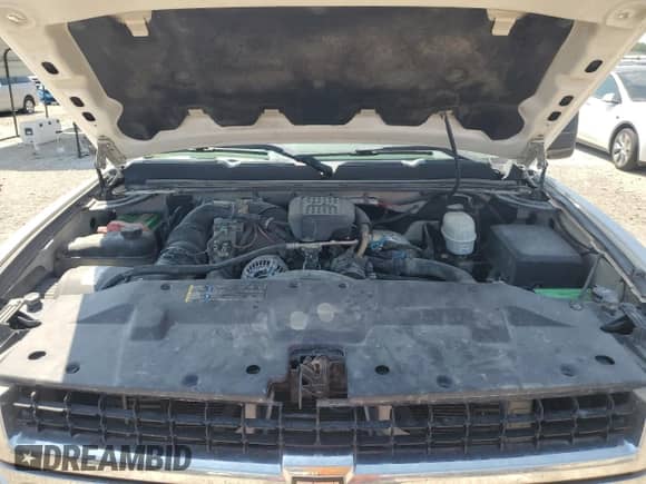 2007 Chevrolet Silverado 2500HD 1LT z VIN 1GCHK24667E575899, wystawiony jako Copart lot #65538014 z przebiegiem 296 144 mil mil oraz Szkoda całkowita • Salvage title. Historia ofert i sprzedaży dostępna na DreamBid. Obrazek 13.