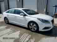 2016 Hyundai Sonata Limited с VIN KMHE34L10GA026705, выставлен на аукционе Copart как лот 71414495 с пробегом 65 530 миль миль и Списание • Salvage title. История ставок и продаж доступна на DreamBid. Изображение 4.