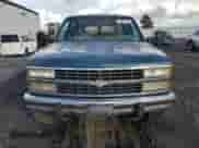 1993 Chevrolet Suburban с VIN 1GNFK16K0PJ385381, выставлен на аукционе Copart как лот 76809754 с пробегом 218 634 миль миль и Чистый • Clean title. История ставок и продаж доступна на DreamBid. Изображение 5.