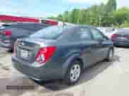 2013 Chevrolet Sonic LS с VIN 1G1JA5SH5D4132230, выставлен на аукционе IAAI как лот 42880023 с пробегом 101 485 миль миль и . История ставок и продаж доступна на DreamBid. Изображение 4.