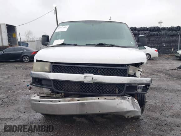 2015 Chevrolet Express Passenger LT с VIN 1GAZG1FG2F1103297, выставлен на аукционе IAAI как лот 41973861 с пробегом 493 237 миль миль и . История ставок и продаж доступна на DreamBid. Изображение 11.