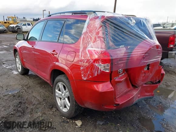 2007 Toyota RAV4 Sport with VIN JTMBD32V875086758, listed as a IAAI auction lot 43369170 with 140,698 mi miles and . Bid and sale history available at DreamBid. Image 3.