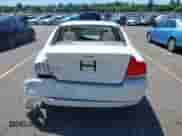 2005 Volvo S60 с VIN YV1RS592452432485, выставлен на аукционе IAAI как лот 42663011 с пробегом 177 739 миль миль и . История ставок и продаж доступна на DreamBid. Изображение 16.