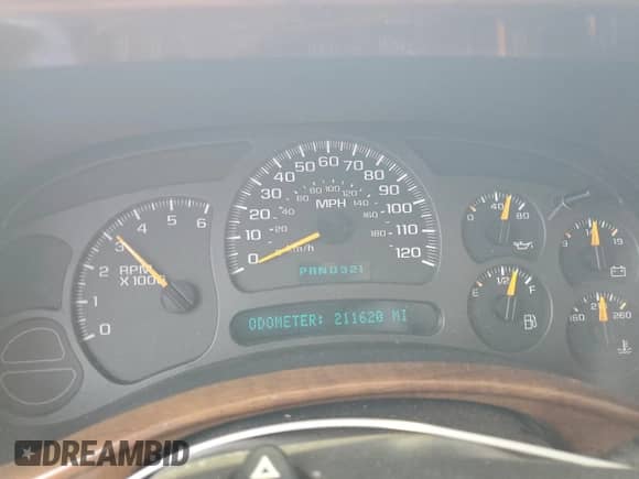 2003 Chevrolet Suburban LT z VIN 1GNEC16Z93J261285, wystawiony jako Copart lot #61180305 z przebiegiem 211 620 mil mil oraz Nie do naprawy • Non repairable. Historia ofert i sprzedaży dostępna na DreamBid. Obrazek 9.