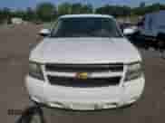 2009 Chevrolet Suburban 2LT z VIN 1GNFK26399R295925, wystawiony jako Copart lot #68805245 z przebiegiem 153 570 mil mil oraz Czysty tytuł • Clean title. Historia ofert i sprzedaży dostępna na DreamBid. Obrazek 5.