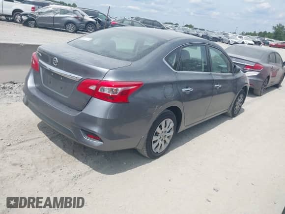 2017 Nissan Sentra SV с VIN 3N1AB7AP9HY382438, выставлен на аукционе IAAI как лот 43097325 с пробегом 134 268 миль миль и . История ставок и продаж доступна на DreamBid. Изображение 4.