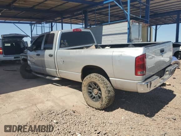 2004 Dodge 2500 SLT z VIN 3D7KU28C84G136455, wystawiony jako Copart lot #61664045 z przebiegiem 414 781 mil mil oraz Szkoda całkowita • Salvage title. Historia ofert i sprzedaży dostępna na DreamBid. Obrazek 2.