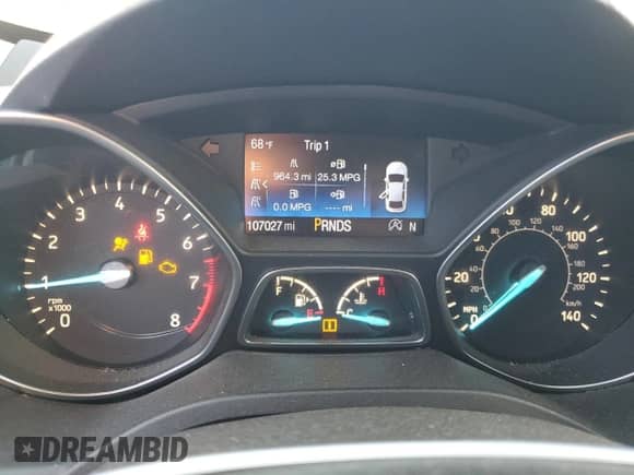 2017 Ford Escape Titanium с VIN 1FMCU9J97HUC73844, выставлен на аукционе Copart как лот 86480435 с пробегом 107 027 миль миль и Списание • Salvage title. История ставок и продаж доступна на DreamBid. Изображение 9.