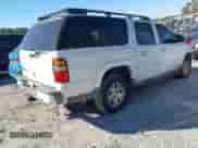 2006 Chevrolet Suburban Z71 z VIN 3GNFK16ZX6G127740, wystawiony jako IAAI lot #41705869 z przebiegiem 251 715 mil mil oraz . Historia ofert i sprzedaży dostępna na DreamBid. Obrazek 4.