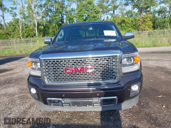 2015 GMC Sierra 1500 Denali with VIN 3GTU2WEC6FG333227, listed as a IAAI auction lot 43073184 with 157,661 mi miles and . Bid and sale history available at DreamBid. Image 12.