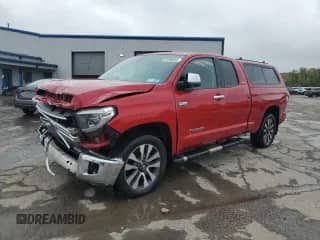 2018 Toyota Tundra SR z VIN 5TFBY5F13JX695422, wystawiony jako Copart lot #81208605 z przebiegiem 63 958 mil mil oraz Szkoda całkowita • Salvage title. Historia ofert i sprzedaży dostępna na DreamBid. Obrazek 1.