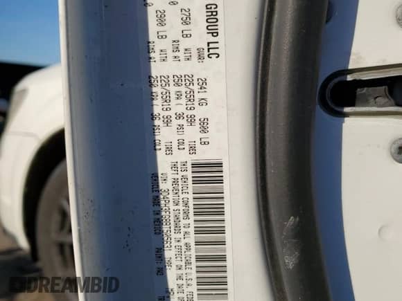 2011 Dodge Journey Crew with VIN 3D4PH3FG8BT505631, listed as a Copart auction lot 46866525 with 234,531 mi miles and Salvage title. Bid and sale history available at DreamBid. Image 13.