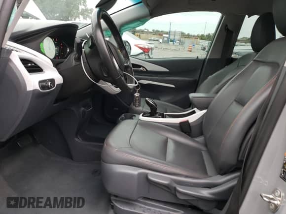 2019 Chevrolet Bolt EV Premier z VIN 1G1FZ6S0XK4116794, wystawiony jako Copart lot #76297613 z przebiegiem 43 107 mil mil oraz . Historia ofert i sprzedaży dostępna na DreamBid. Obrazek 7.