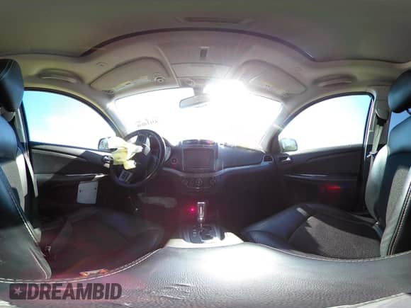 2020 Dodge Journey Crossroad с VIN 3C4PDCGB8LT201437, выставлен на аукционе IAAI как лот 43114938 с пробегом 141 185 миль миль и . История ставок и продаж доступна на DreamBid. Изображение 18.