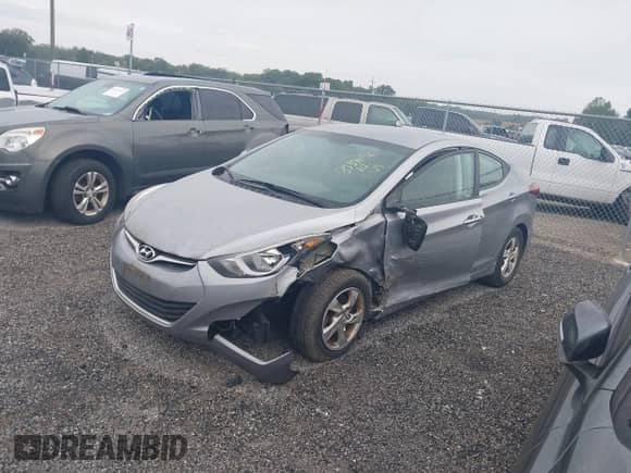 2015 Hyundai Elantra SE с VIN 5NPDH4AE1FH580270, выставлен на аукционе IAAI как лот 43213175 с пробегом 119 779 миль миль и . История ставок и продаж доступна на DreamBid. Изображение 2.