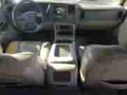 2006 Chevrolet Suburban LT z VIN 1GNFK16ZX6J125792, wystawiony jako Copart lot #89171755 z przebiegiem 261 740 mil mil oraz Szkoda całkowita • Salvage title. Historia ofert i sprzedaży dostępna na DreamBid. Obrazek 8.