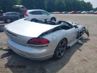 2003 Dodge Viper SRT-10 with VIN 1B3JR65Z73V501397, listed as a IAAI auction lot 42573338 with 28,872 mi miles and . Bid and sale history available at DreamBid. Image 4.