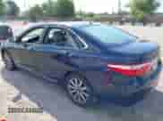 2017 Toyota Camry LE with VIN 4T1BF1FK5HU798310, listed as a IAAI auction lot 43059357 with 188,926 mi miles and . Bid and sale history available at DreamBid. Image 3.