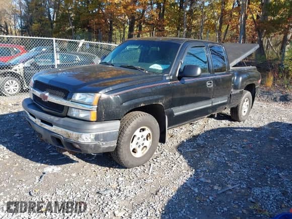 2003 Chevrolet Silverado 1500 with VIN 1GCEK19V43Z221198, listed as a IAAI auction lot 43484656 with 165,592 mi miles and . Bid and sale history available at DreamBid. Image 2.