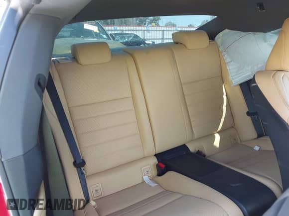 2016 Lexus RC 300 F Sport z VIN JTHSM5BCXG5001041, wystawiony jako IAAI lot #41800718 z przebiegiem 86 523 mil mil oraz . Historia ofert i sprzedaży dostępna na DreamBid. Obrazek 8.