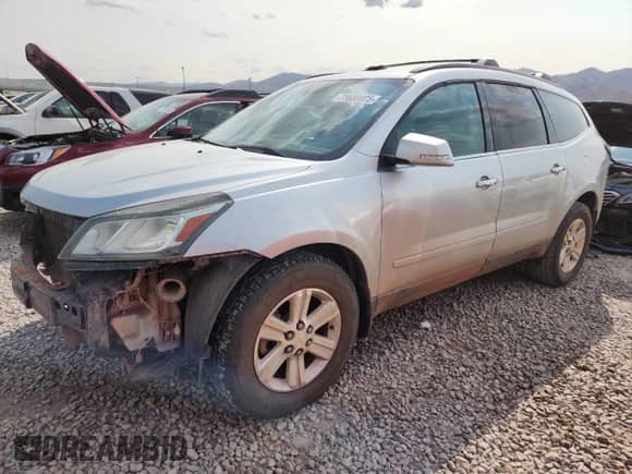 2014 Chevrolet Traverse LT with VIN 1GNKVGKDXEJ245450, listed as a Copart auction lot 71680905 with 256,182 mi miles and Salvage title. Bid and sale history available at DreamBid. Image 1.