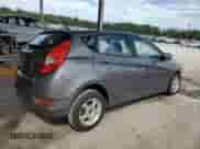 2015 Hyundai Accent GS z VIN KMHCT5AE4FU231752, wystawiony jako Copart lot #81463195 z przebiegiem 109 312 mil mil oraz Szkoda całkowita • Salvage title. Historia ofert i sprzedaży dostępna na DreamBid. Obrazek 3.