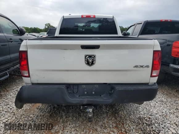 2019 Ram 1500 Tradesman z VIN 1C6RR7ST0KS710902, wystawiony jako Copart lot #55666445 z przebiegiem 154 073 mil mil oraz Czysty tytuł • Clean title. Historia ofert i sprzedaży dostępna na DreamBid. Obrazek 6.