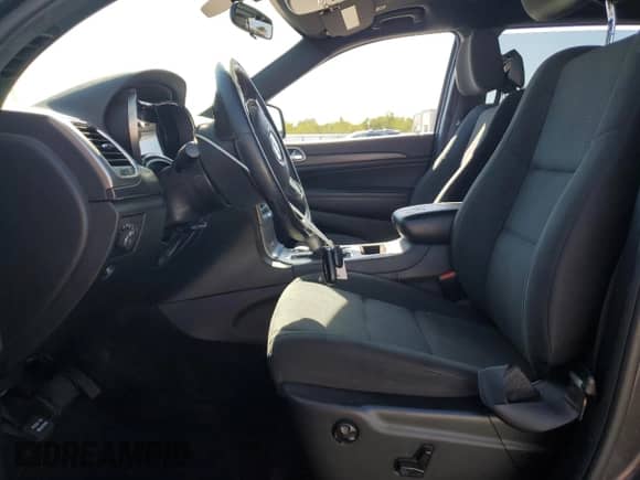 2018 Jeep Grand Cherokee Laredo E with VIN 1C4RJEAG4JC443054, listed as a Copart auction lot 67222215 with 102,315 mi miles and Salvage title. Bid and sale history available at DreamBid. Image 7.